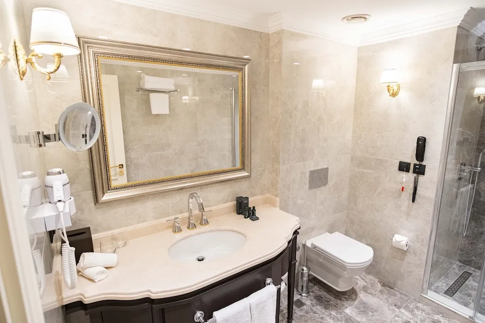 Exclusive Room with City View