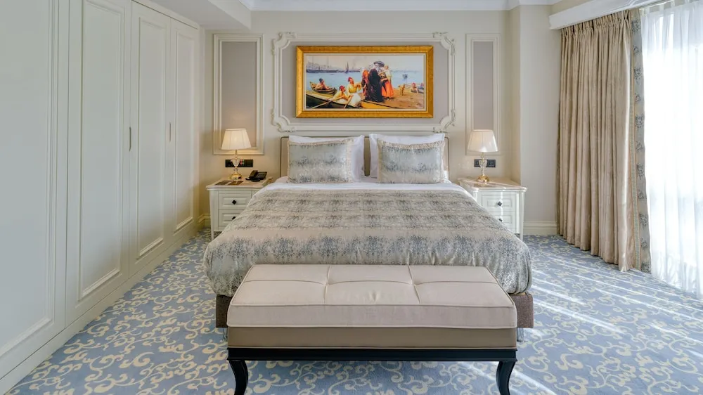 Exclusive Room with City View