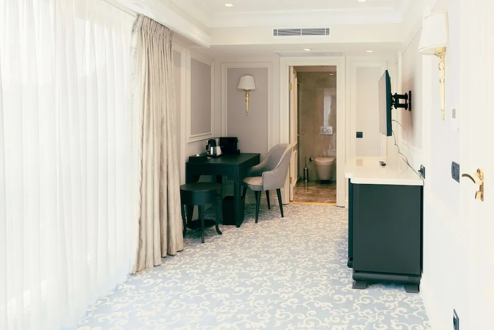 Eco Single Room with City View