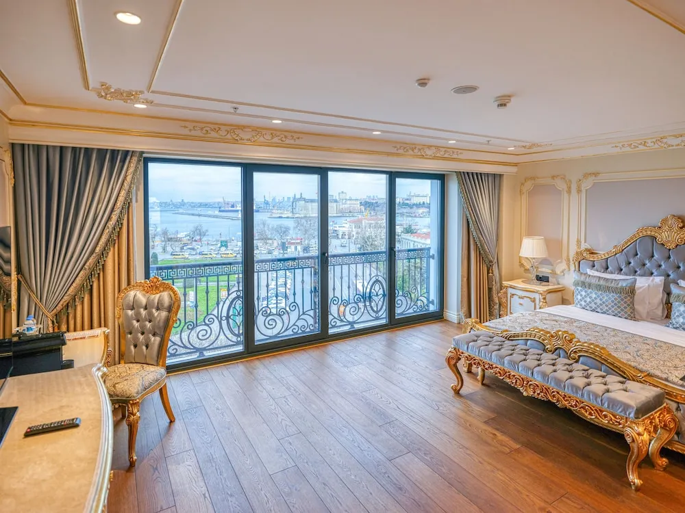 Junior Suite Room with Sea View