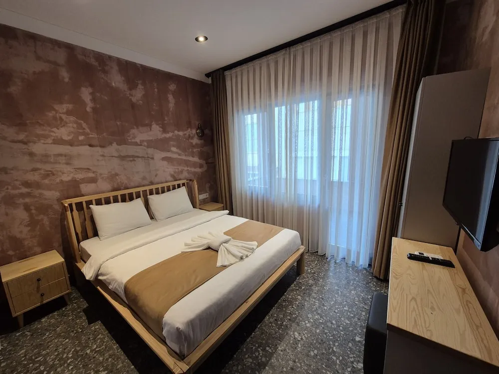 Economy Tek Büyük Yataklı Oda, 1 Çift Kişilik Yatak, Ortak Banyo