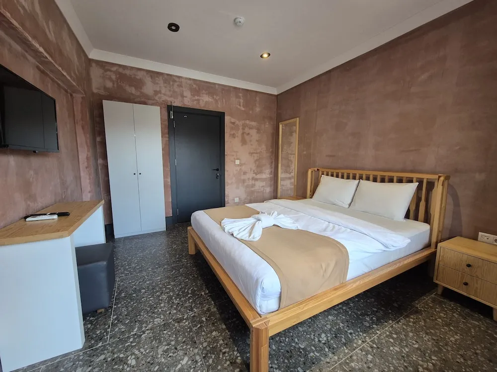 Economy Tek Büyük Yataklı Oda, 1 Çift Kişilik Yatak, Ortak Banyo