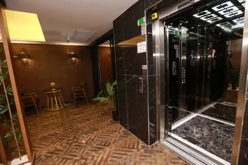 Pentahor Hotel