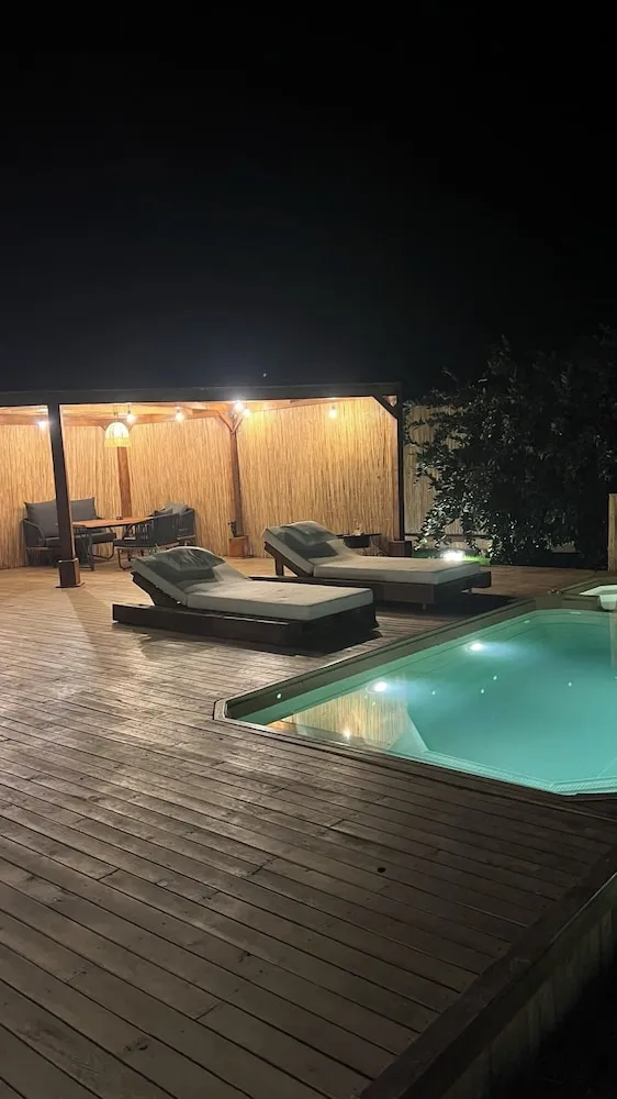 Deluxe Tent Non-Heated Outside Private Pool and Jacuzzi