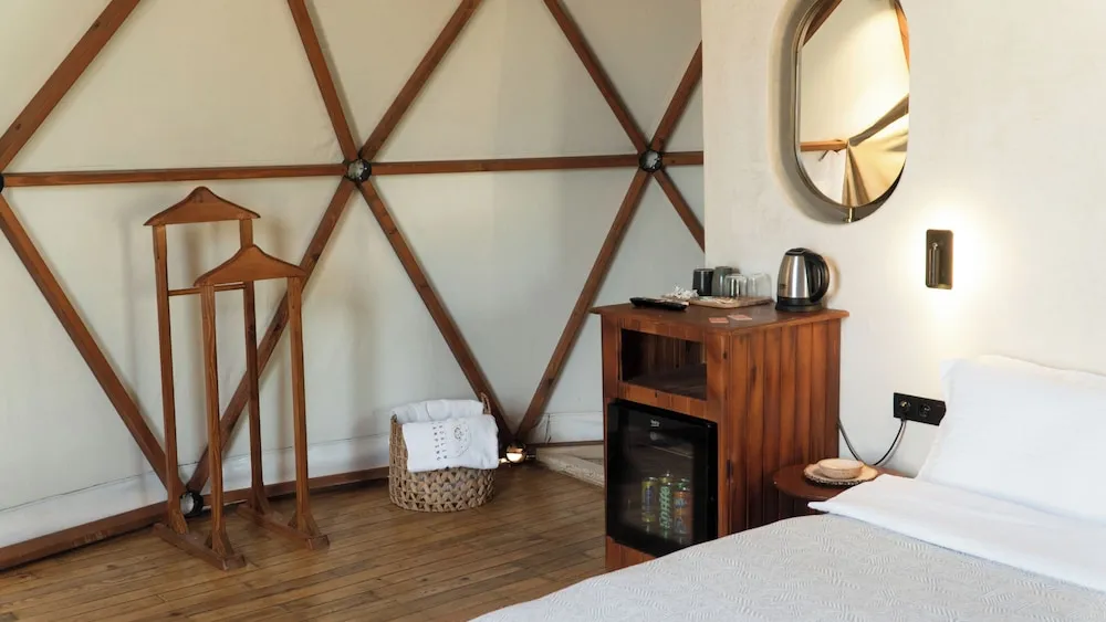 Design Tent Non-Heated Outside Pool and Jacuzzi