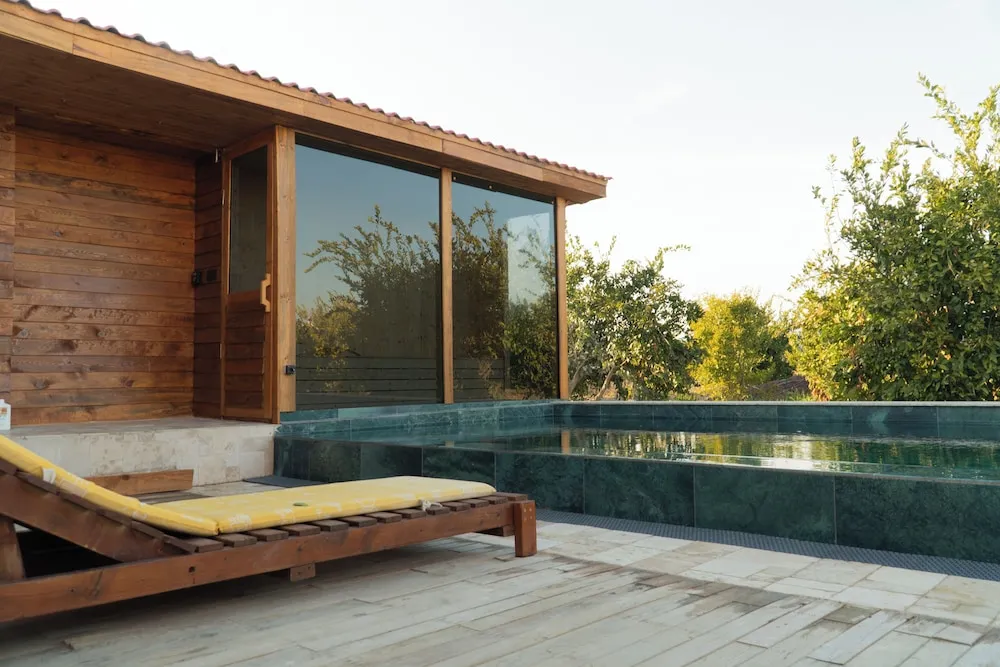 Superior Tent Private Sauna, Non-Heated Pool and Jacuzzi