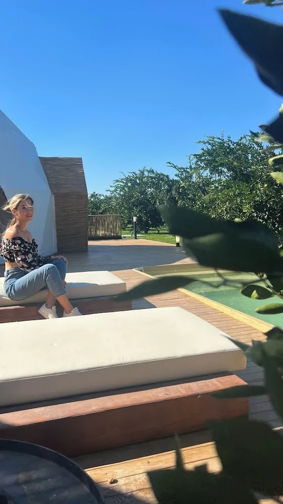 Honeymoon Tent Hydrotherapy Jacuzzi, Pool, Terrace Room
