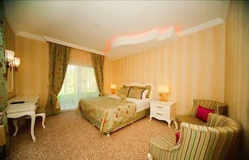 Grand Göcek Hotel