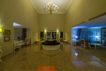 Grand Göcek Hotel