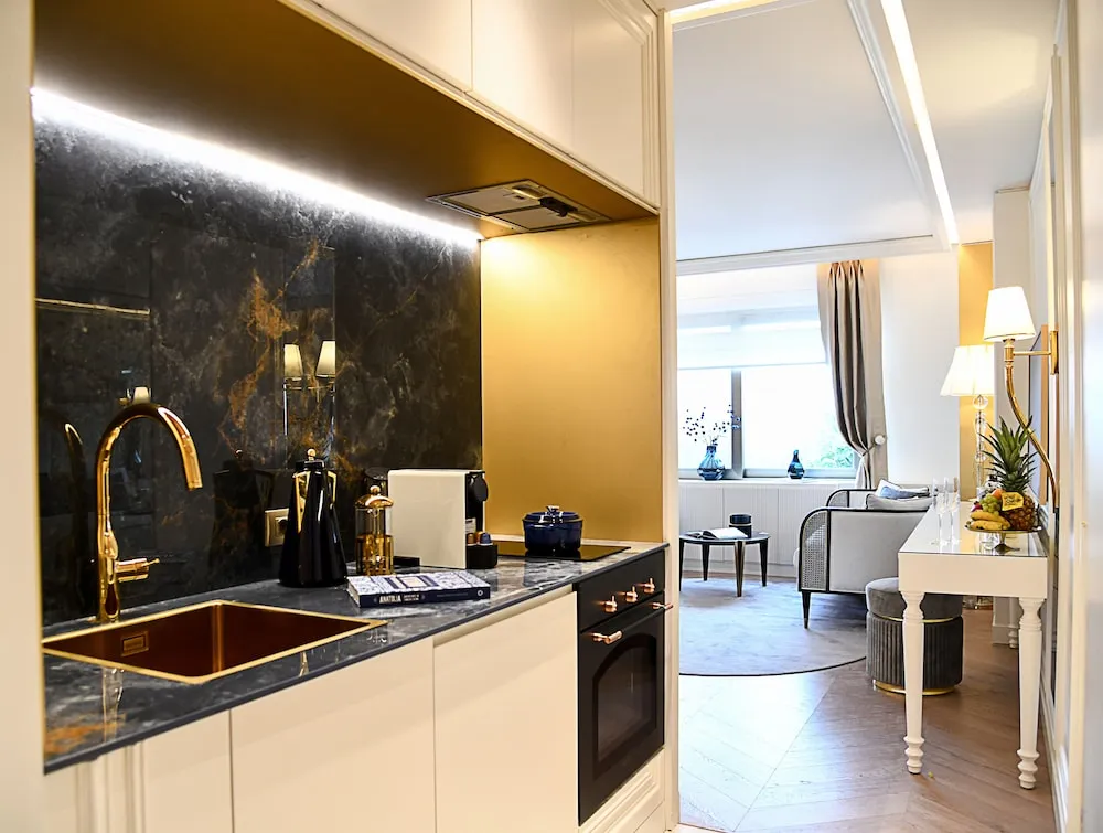 1+0 Superior Apartment