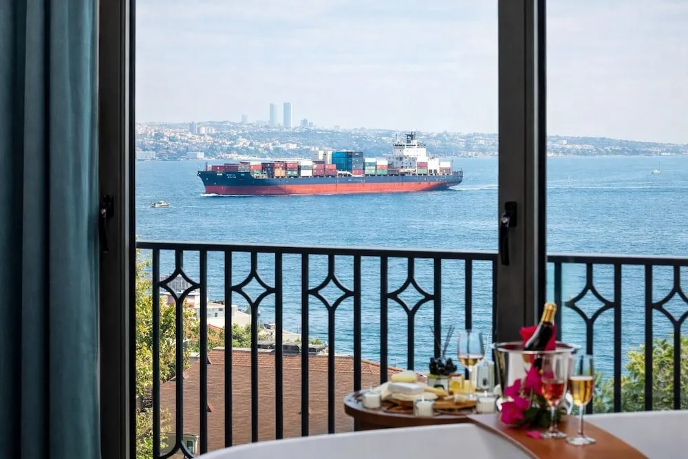 Junior Süit, Deniz Manzaralı