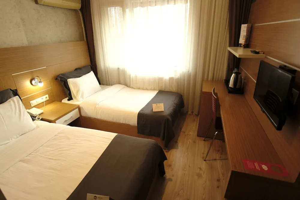 İki Ayrı Yataklı Oda