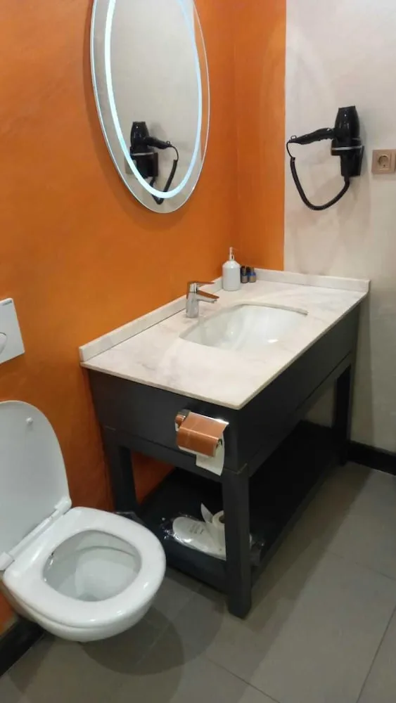 Deluxe Üç Kişilik Oda