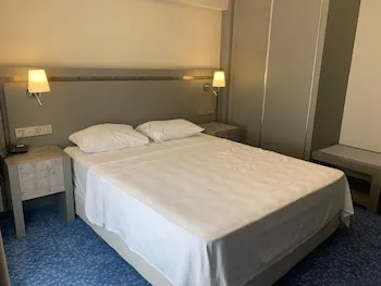 Acar Suite Hotel