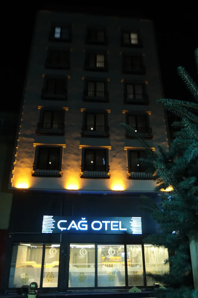 Çağ Otel