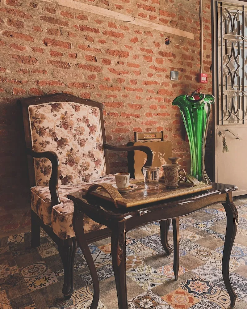 Comfort Tek Büyük Yataklı Oda, Balkon, Bahçe Manzaralı