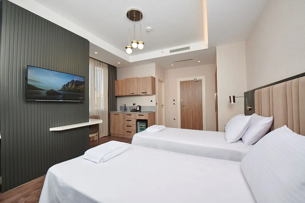 Deluxe Corner With Kitchen Room