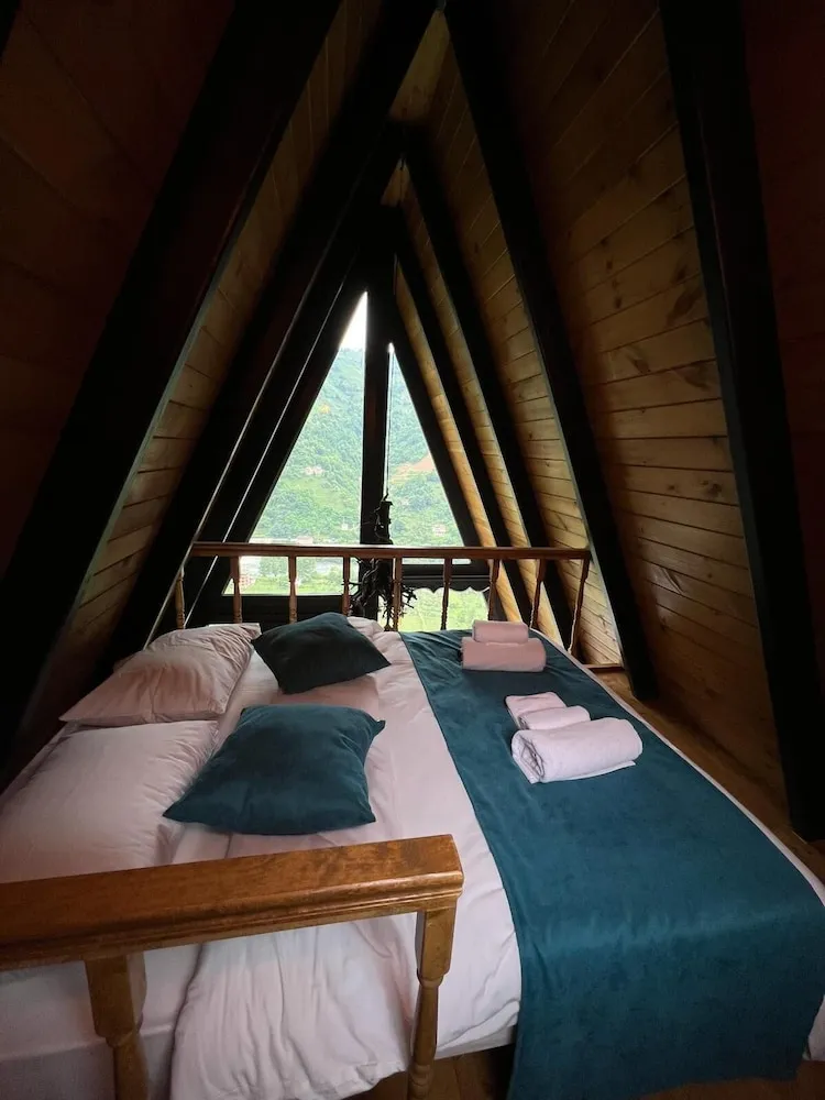 King Suite Room 3