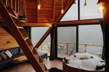 Pavri Suit Bungalov