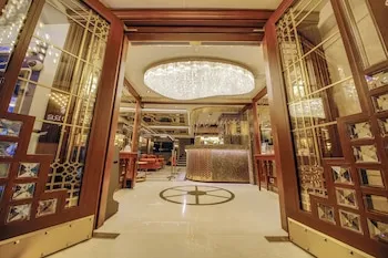 Manors Hotel
