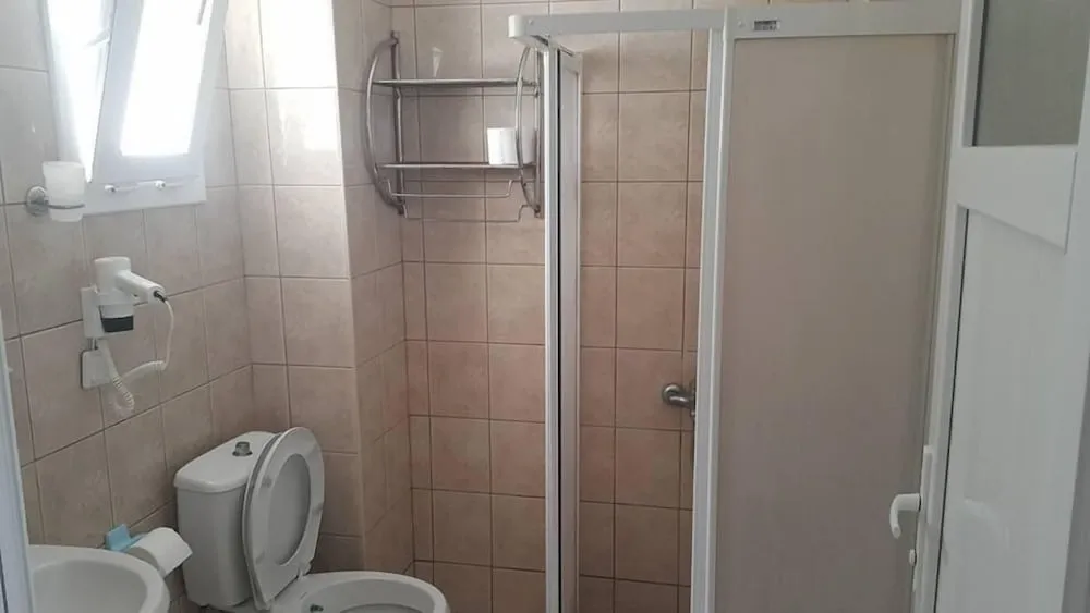 Basic İki Ayrı Yataklı Oda