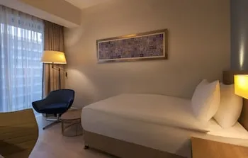 The Superior Living Batışehir