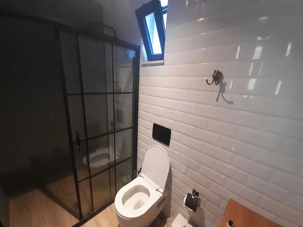 Deluxe Oda, Sigara İçilmez, Avlu Manzaralı