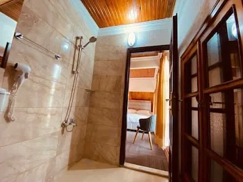 Zeynisa Doğu Karadeniz Yatırım Ortaklığı