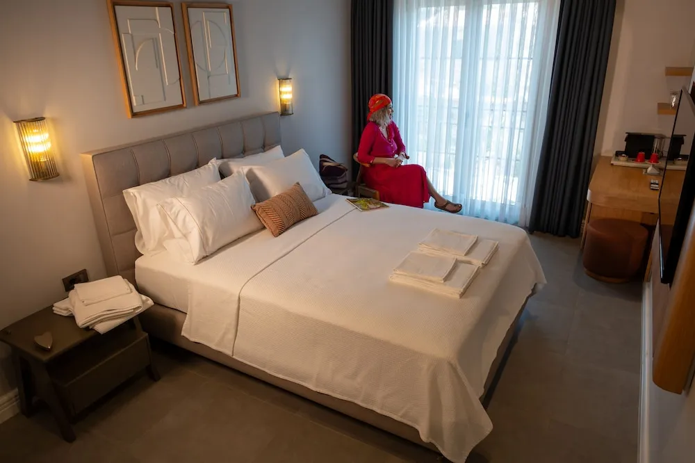 Deluxe Tek Büyük Yataklı Oda, 1 En Büyük (King) Boy Yatak, Sigara İçilmez