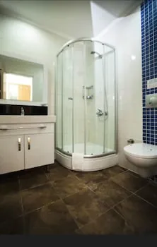 Risa Hotel