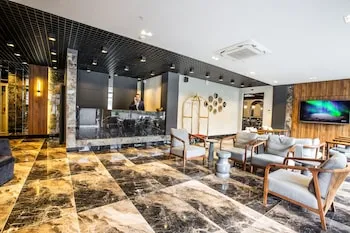 Nehir Otel