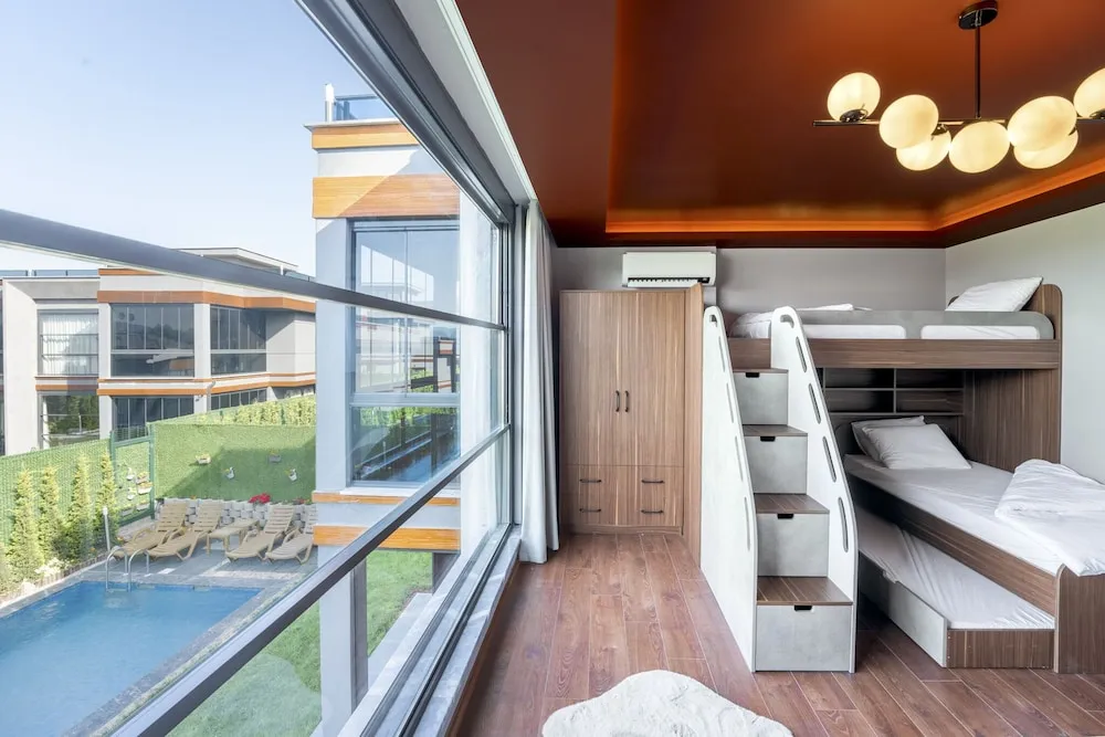 Family Villa, 5 Yatak Odası, Kişiye Özel Havuzlu, Dağ Manzaralı