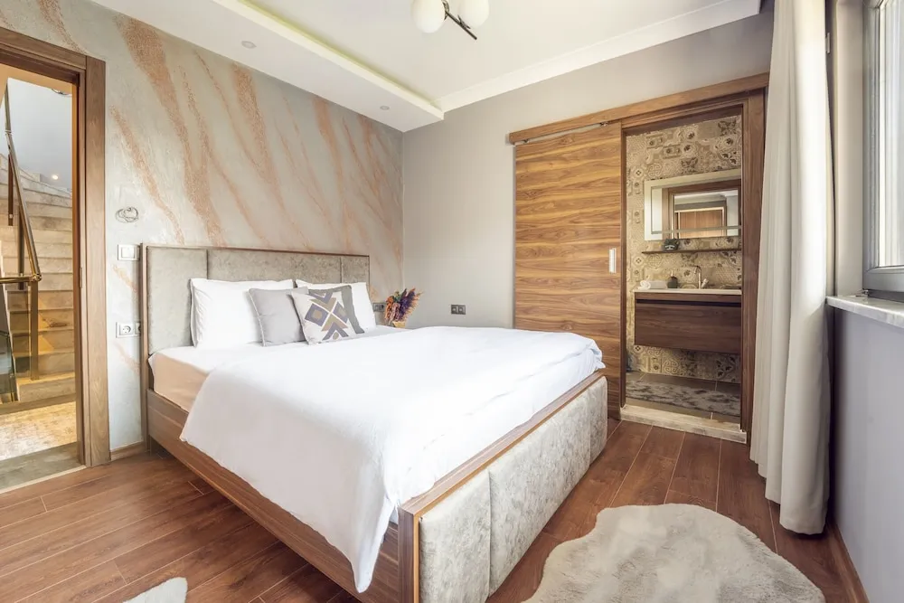 Family Villa, 5 Yatak Odası, Kişiye Özel Havuzlu, Dağ Manzaralı