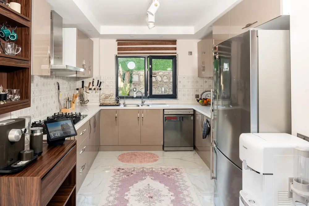 Luxury Villa, 4 Yatak Odası, Kişiye Özel Havuzlu, Dağ Manzaralı