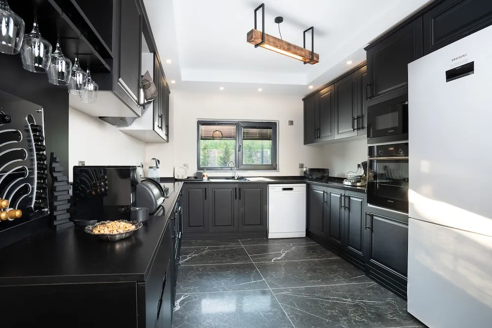 Luxury Villa, 4 Yatak Odası, Kişiye Özel Havuzlu, Dağ Manzaralı