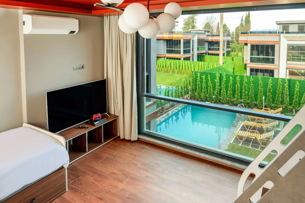Family Villa, 5 Yatak Odası, Kişiye Özel Havuzlu, Dağ Manzaralı