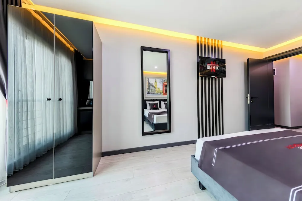 Deluxe Üç Kişilik Oda