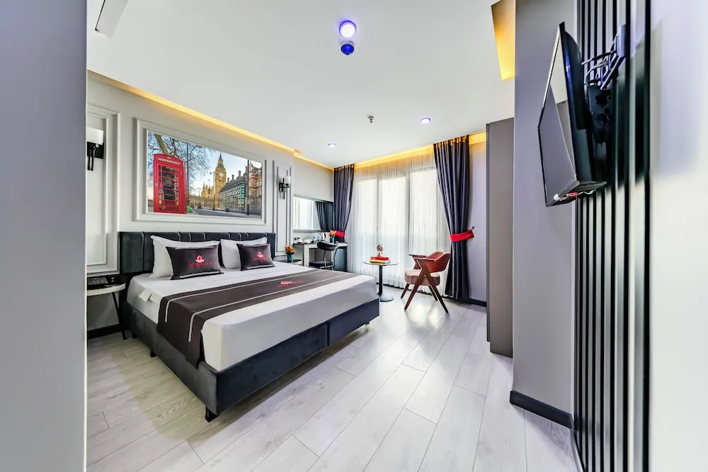 Deluxe Tek Büyük veya İki Ayrı Yataklı Oda