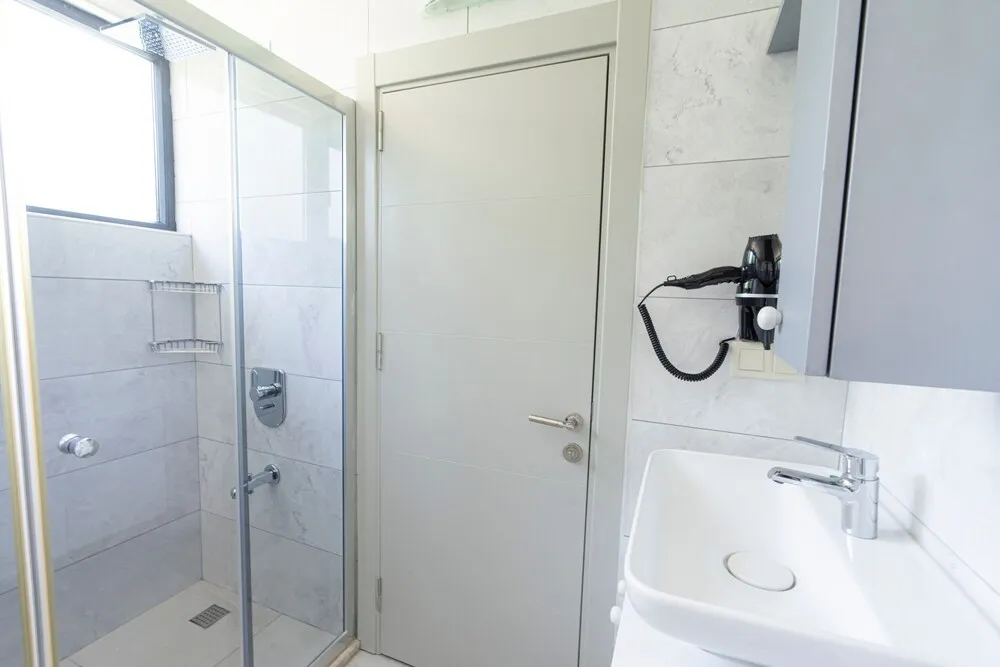 Comfort Tek Büyük veya İki Ayrı Yataklı Oda