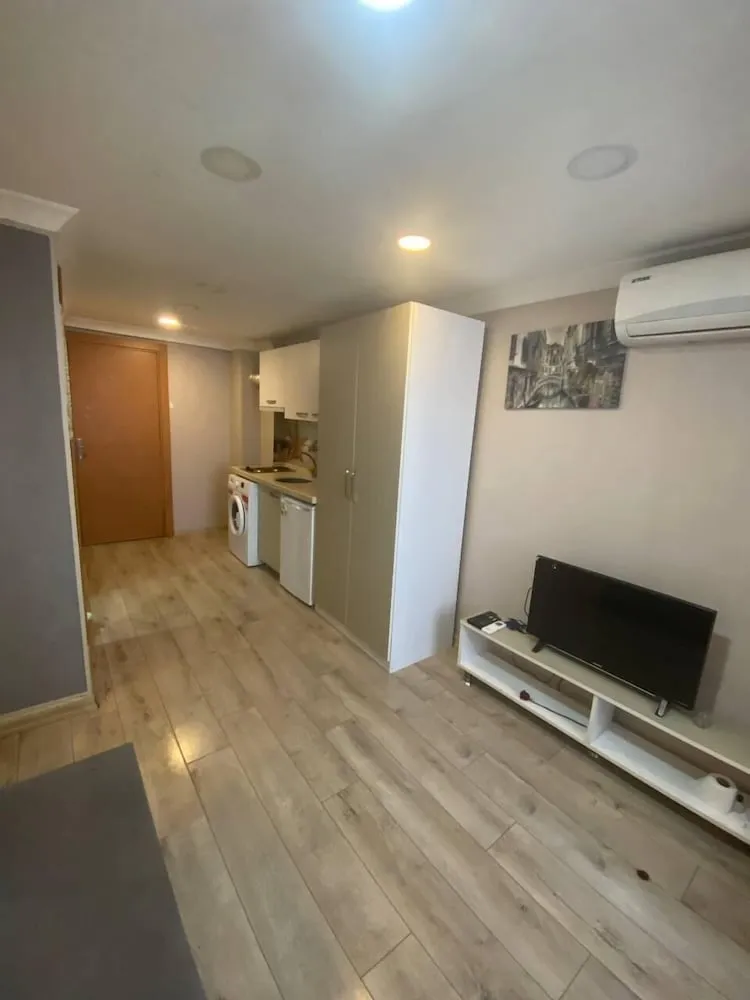 Junior Stüdyo Süit