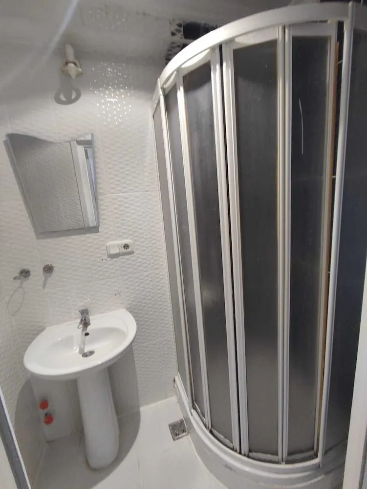 Traditional Apart Daire