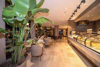 Rayelin Hotel Old Town