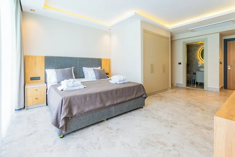 Duplex Swimup Suite