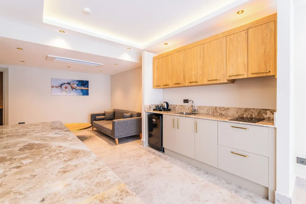 Duplex Swimup Suite