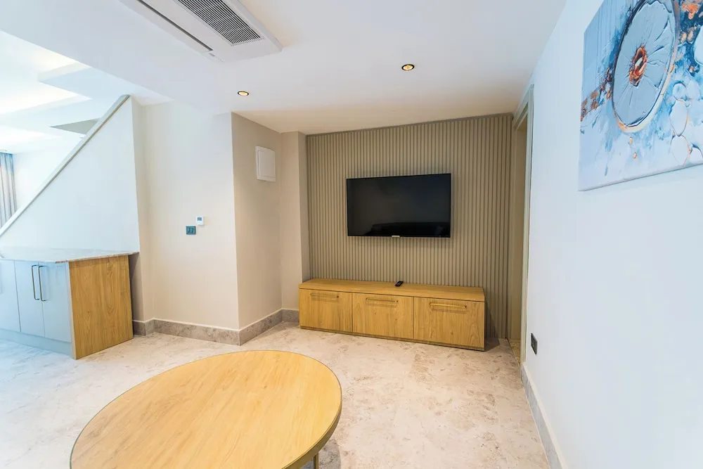 Duplex Swimup Suite
