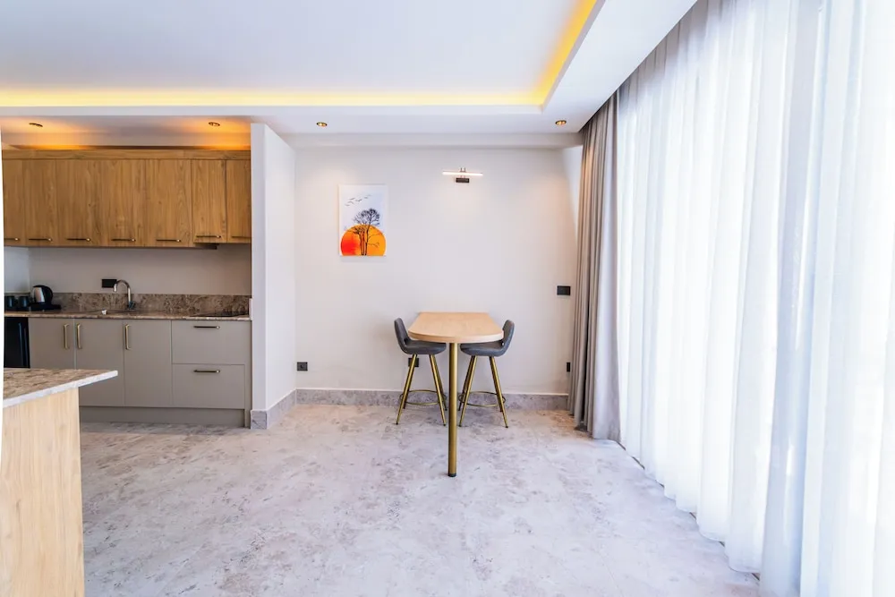 Duplex Swimup Suite
