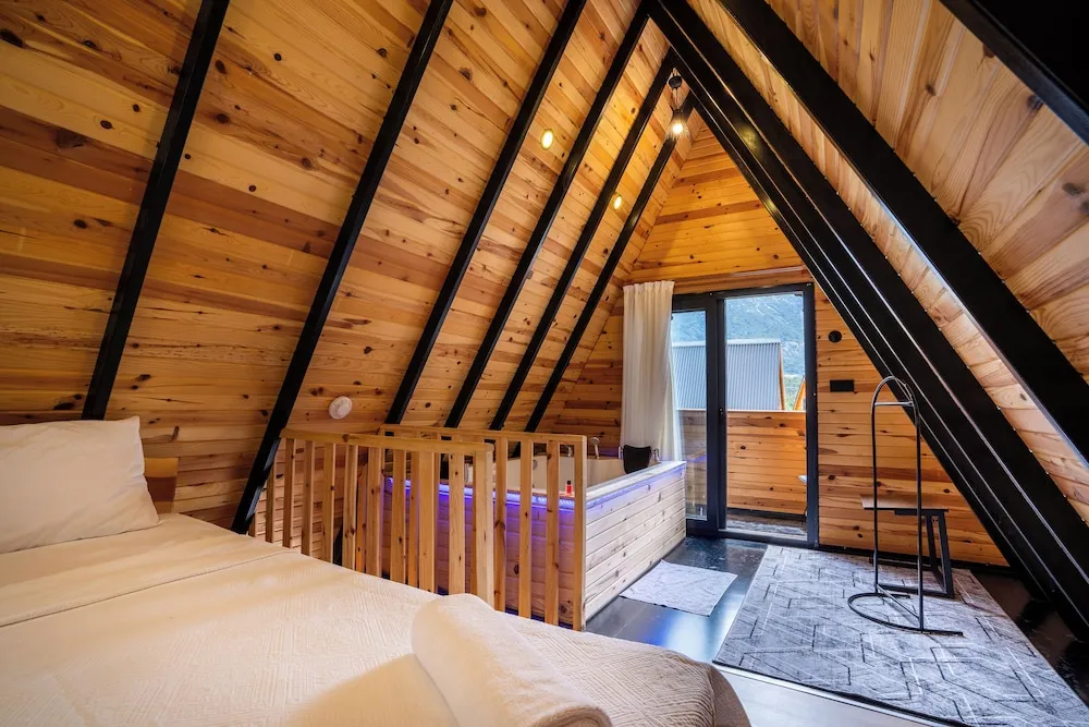 Deluxe Bungalov