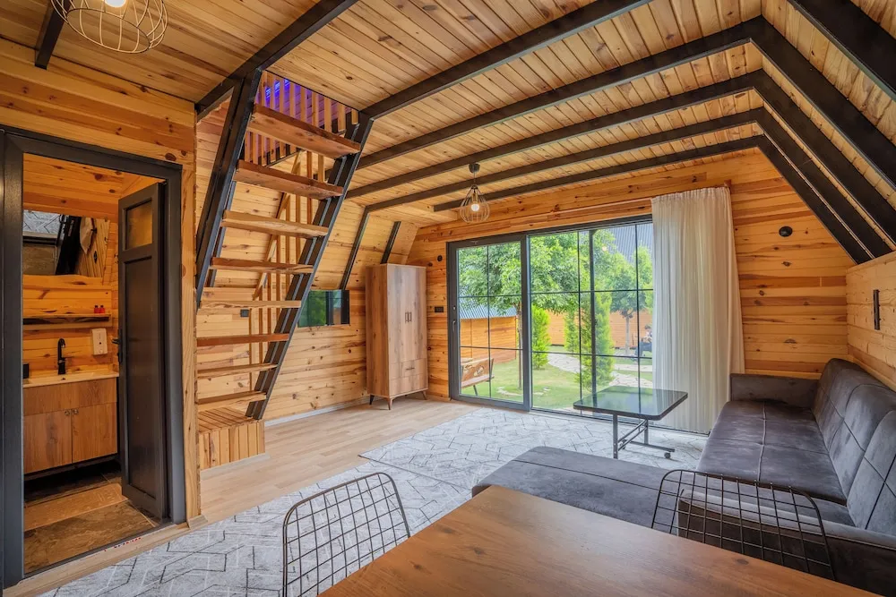 Deluxe Bungalov