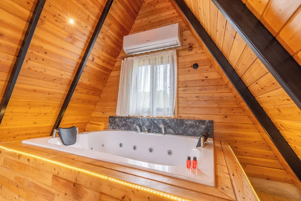 Deluxe Bungalov