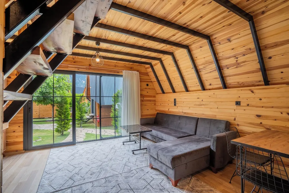 Deluxe Bungalov